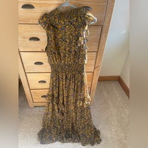 Lulu’s M floral midi dress with high neck and ruffles